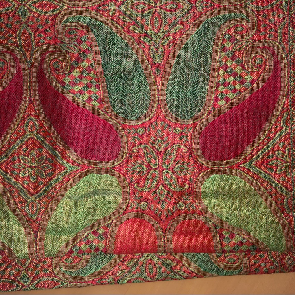 Pashmina - Picture 3 of 3